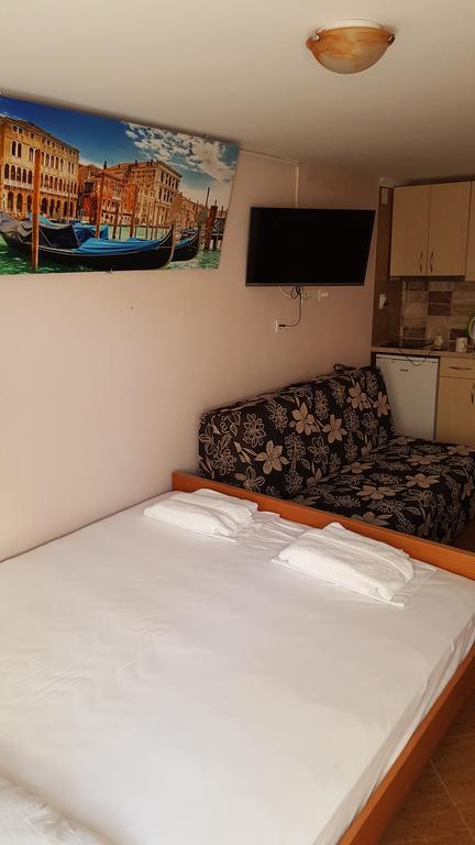 Apartments Bellavista Луштица Экстерьер фото